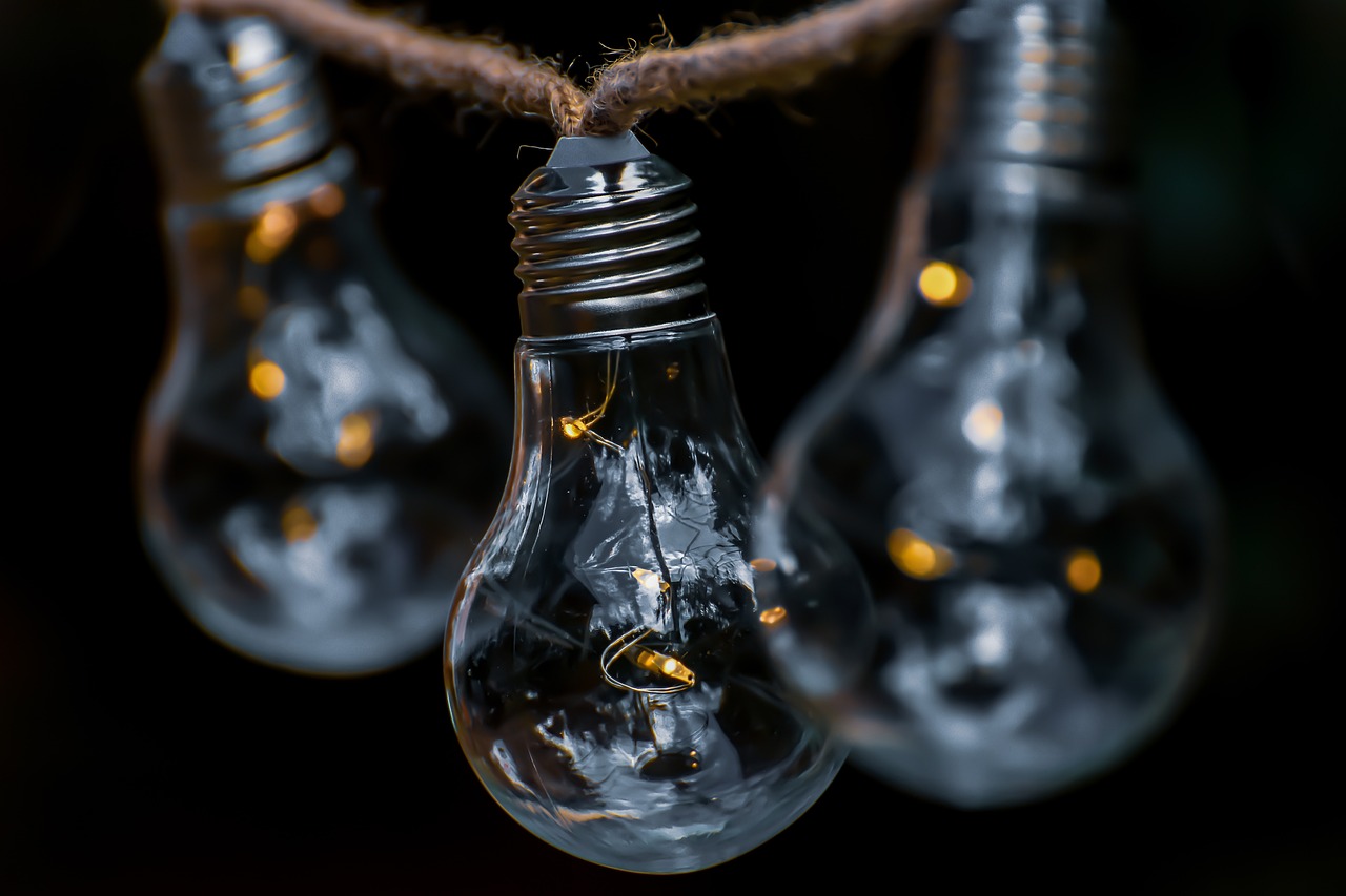 Why Are My Lights Flickering? | Emerald Electric Canton MI