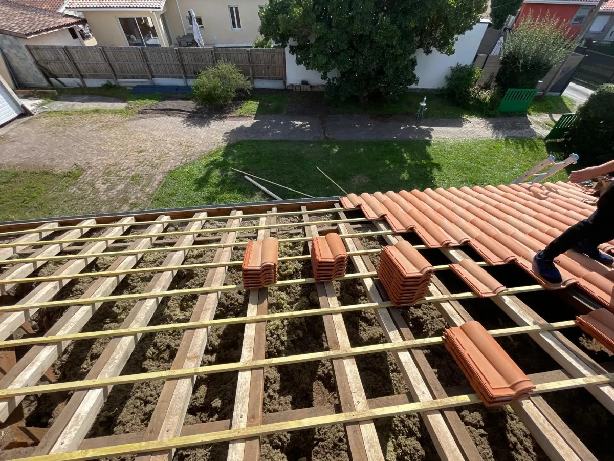 Quand et pourquoi rénover sa toiture en Charente-Maritime ?