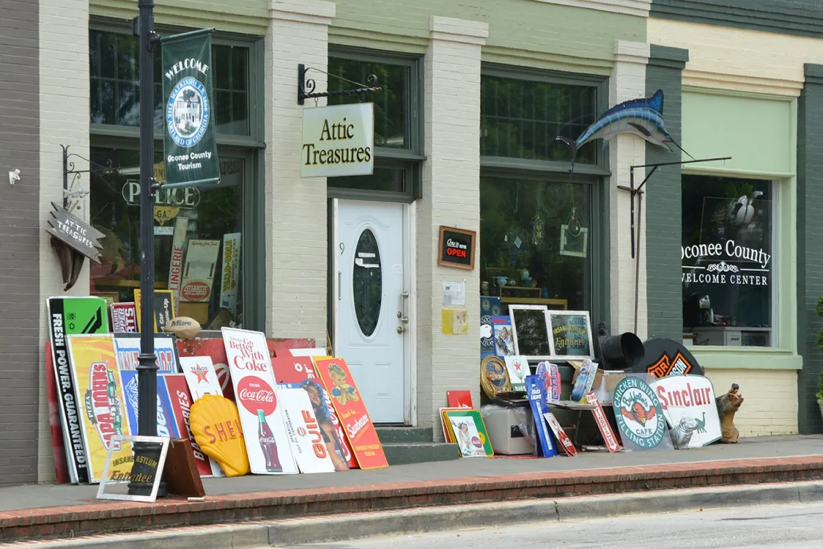 Attic Treasures Antiques: Perry’s Hidden Gem for Vintage Lovers