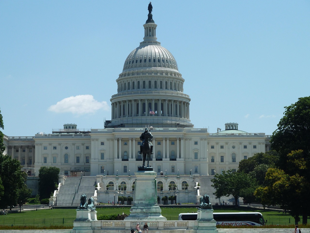 Tariffs and Turbulence: How Trade Policy is Impacting Commercial Real Estate