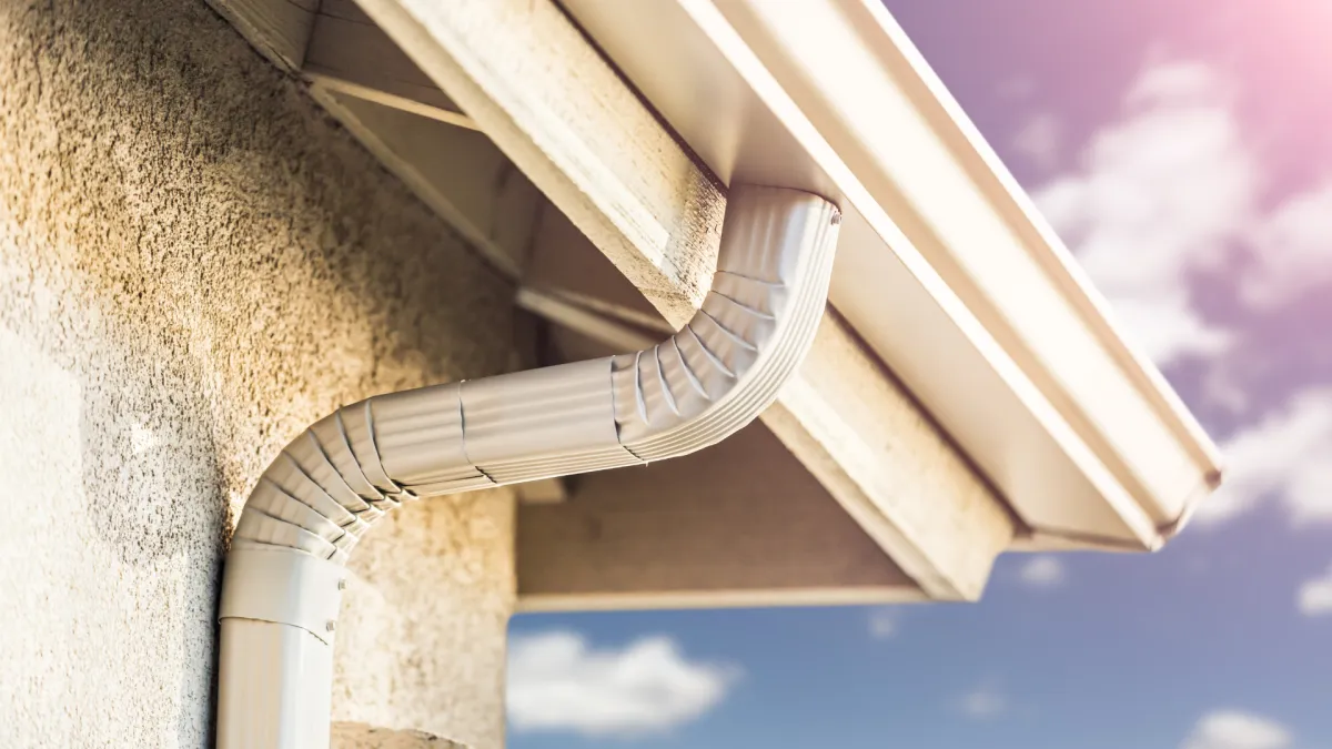 Seamless gutters in Economy PA
