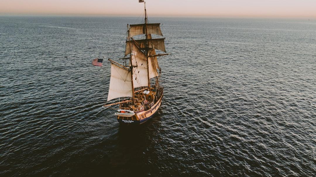 Sail ship