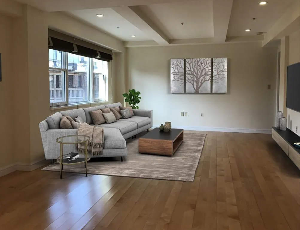 Sold Price: $1,200,000