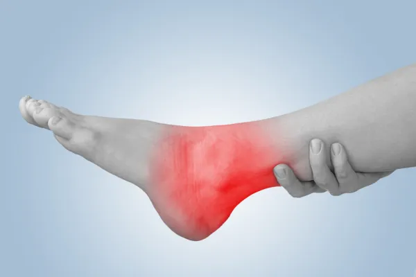 Twisted, Swollen, or Achy? How to Tell If Your Ankle Pain Needs Attention