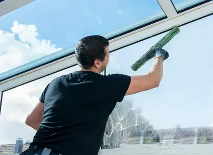 How to Clean Exterior Windows