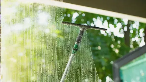 5 Simple DIY Window Cleaning Solutions You Can Make at Home