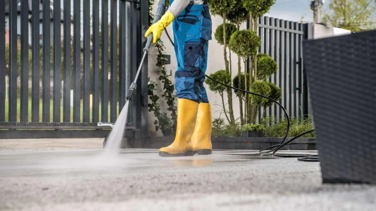 Bring Your Driveway Back to Life with Power Washing