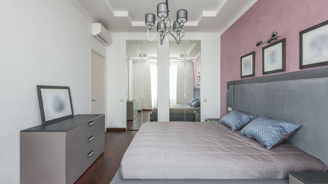 10 Creative Small Bedroom Space-Maximizing Ideas for Renovation