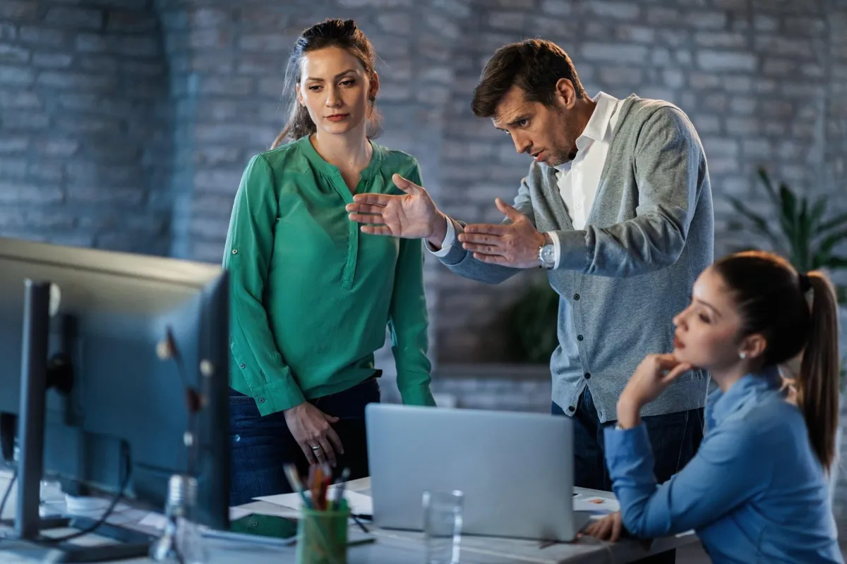Boosting Team Morale with Constructive Criticism