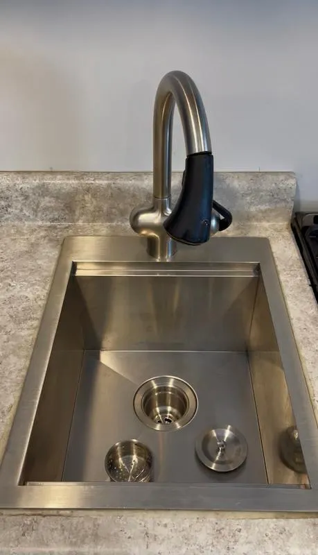 Deep cleaning of kitchen in Naperville