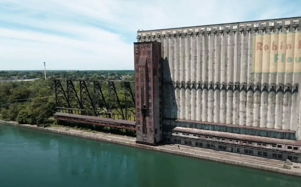 Port Colborne Marine Tower Demolition