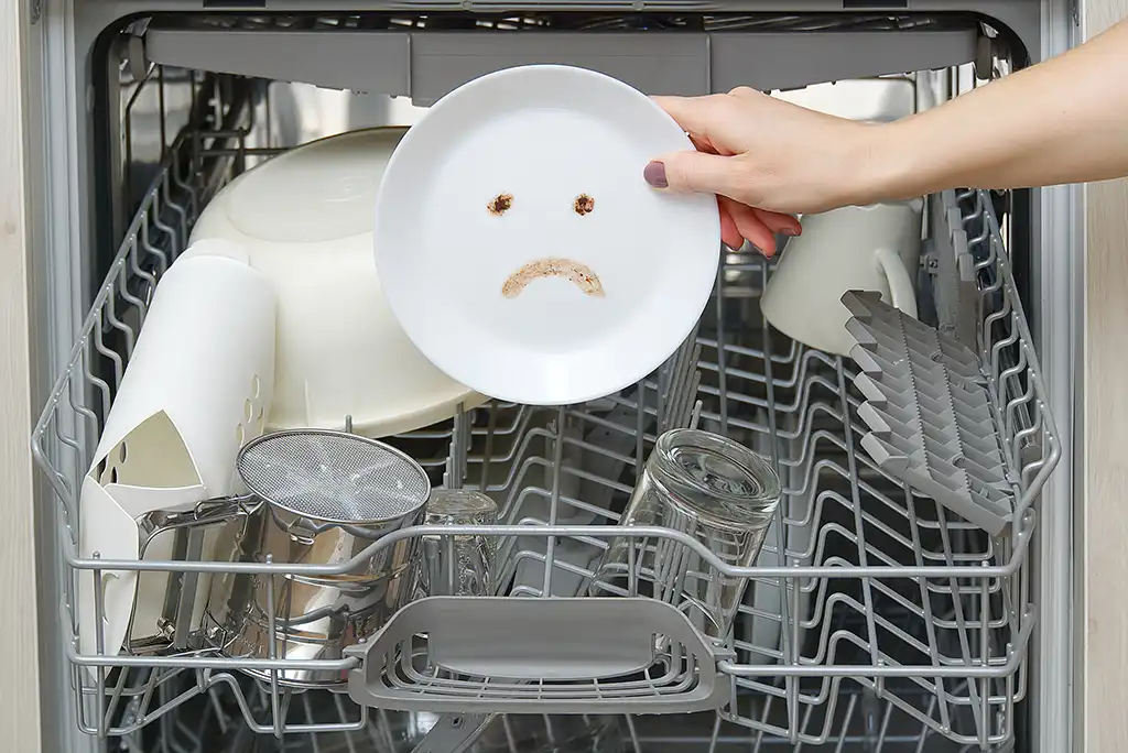 La tua mente è come una lavastoviglie: l'errore più grande che commetti!
