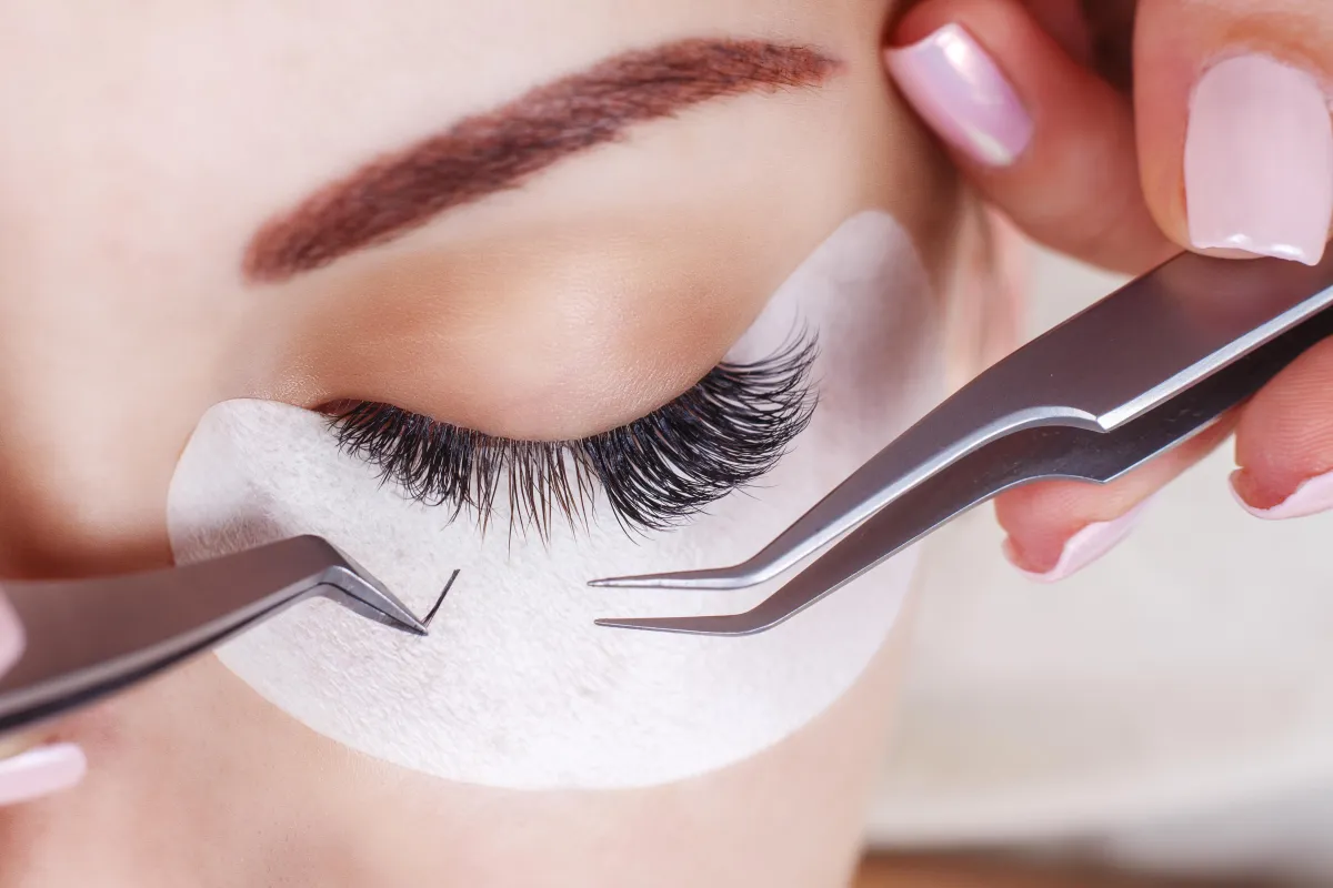 Maximizing the Life of Your Lash Extensions: Tips and Tricks