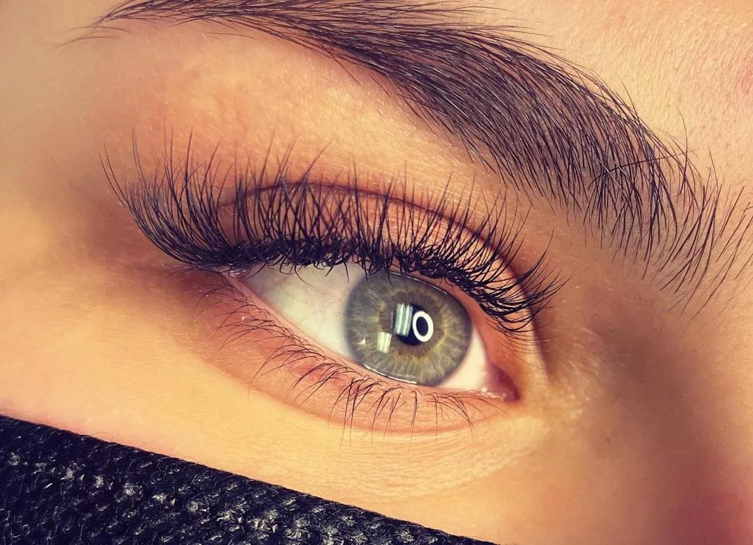 Lash Retention. Myth-Busting & Long-Lasting Tips
