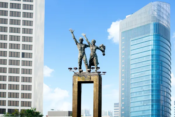 Pindah Kota untuk Karier? Jaga Stabilitas Hidupmu Di Sini!