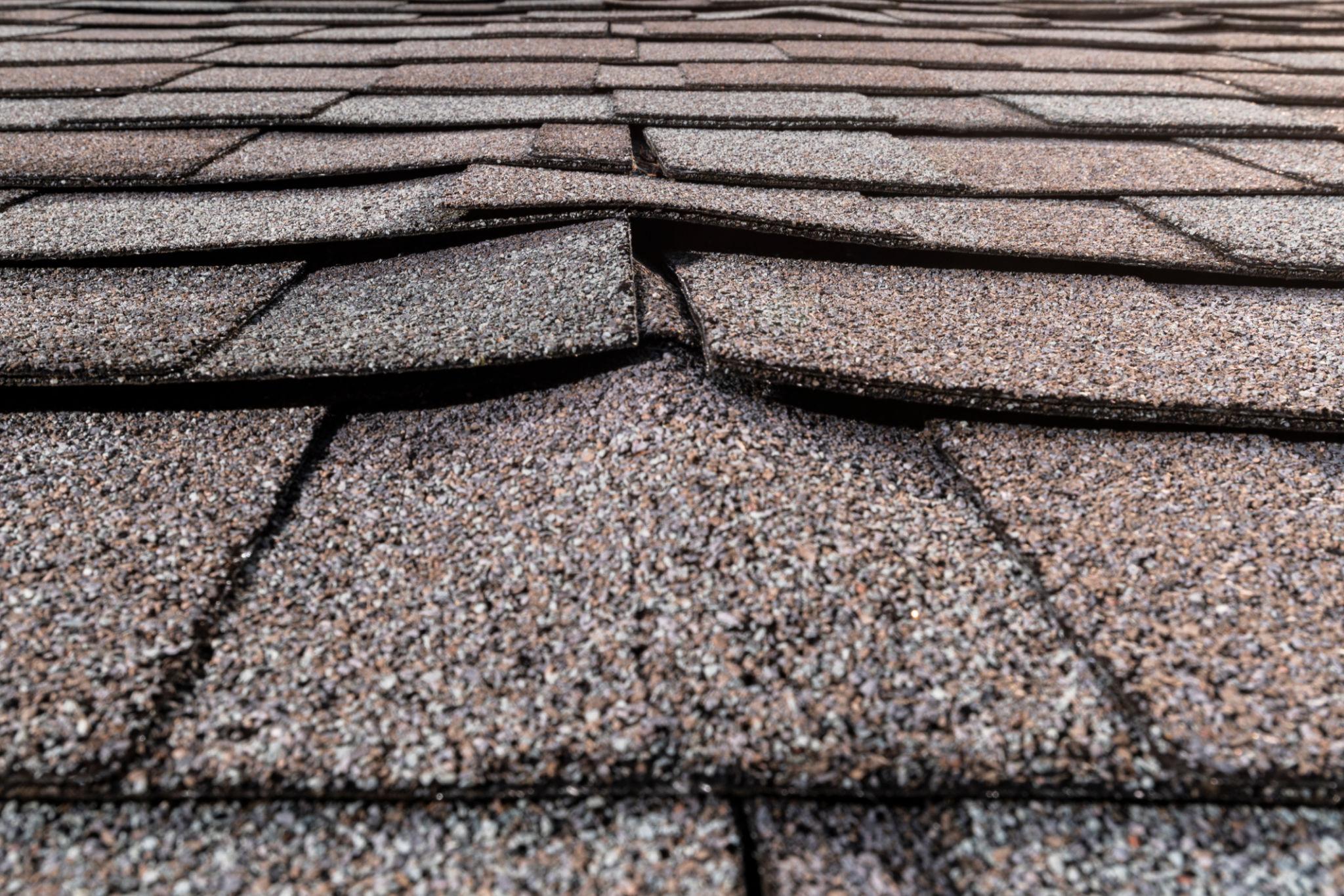 How Long Does a Roof Really Last in the Midwest?