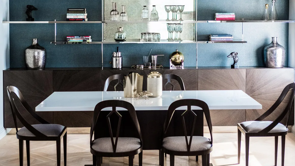 Art Nouveau vs Art Deco: The Ultimate Showdown