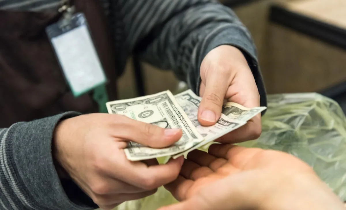 Turning Website Traffic Into Real Money: No Fluff, Just Results