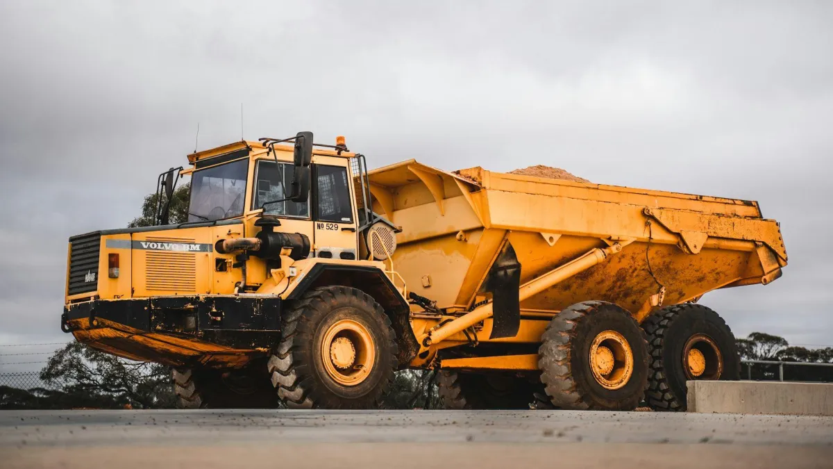 Do I Need a Dump Truck License?