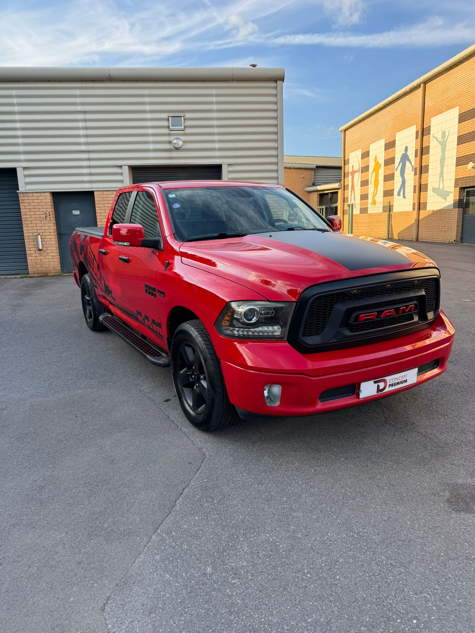 erreurs lavage voiture / nettoyage voiture Somain / detailing professionnel Somain / conseils nettoyage auto / lavage sans rayures / produit auto haut de gamme / entretien carrosserie voiture / TD Concept Somain / gant microfibre voiture / méthode deux seaux lavage auto