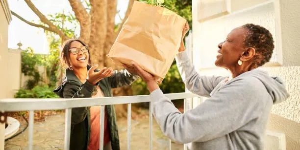 The Art of Being a Good Neighbor
