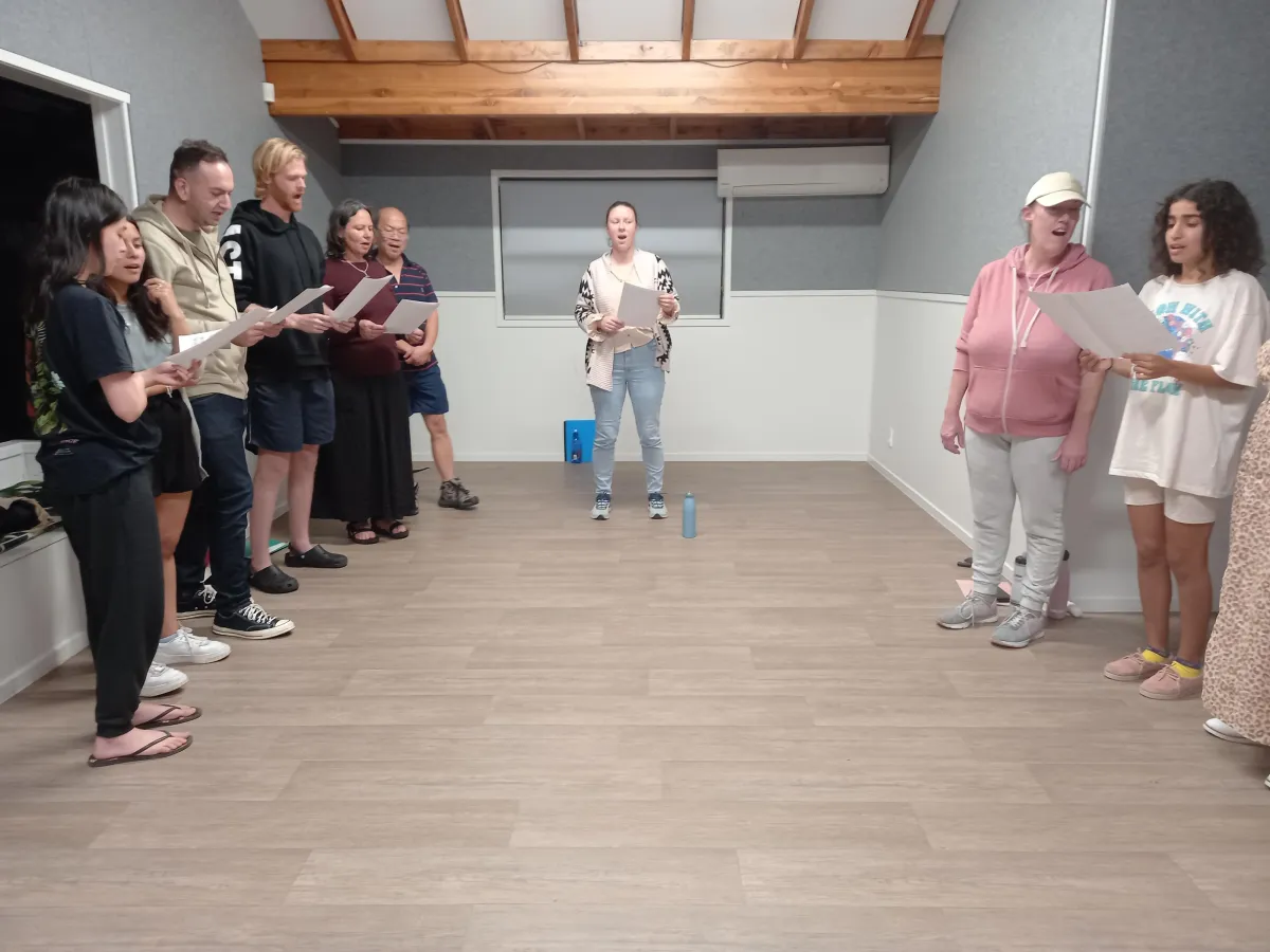 Students at the functional singer auckland singing lessons