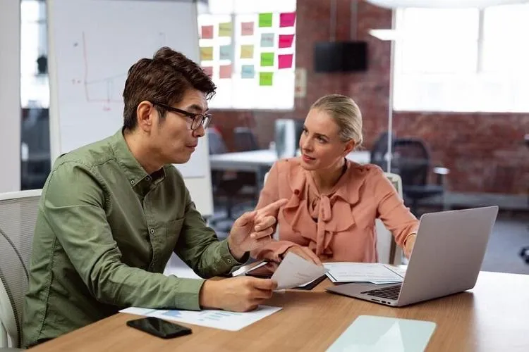 Why Choosing a Trusted Tax Consultant Matters More Than Ever