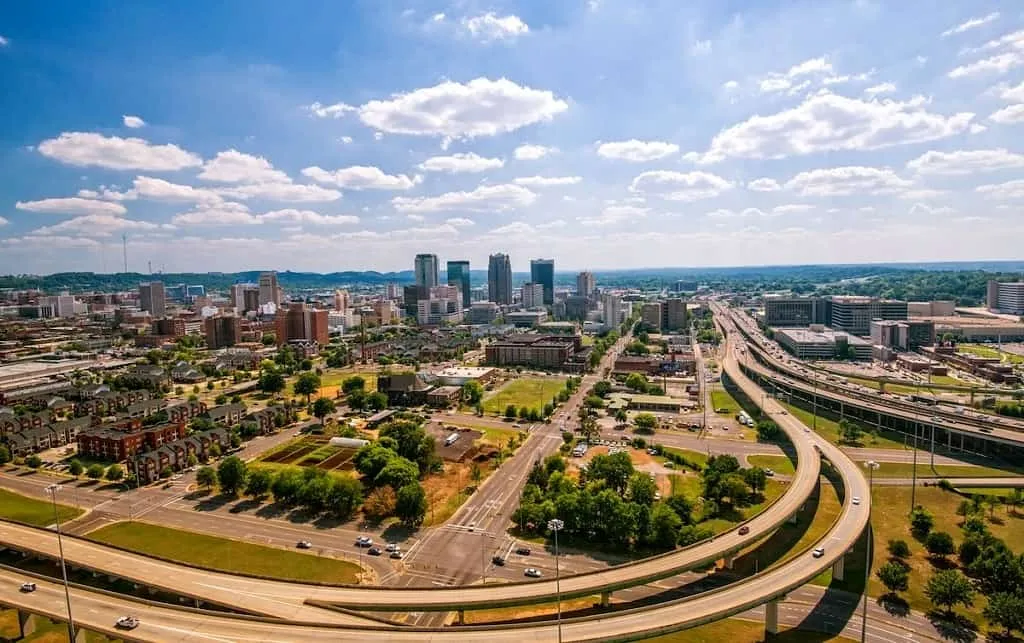 Best Walkable Neighborhoods in Birmingham, AL – Urban Living with Southern Charm