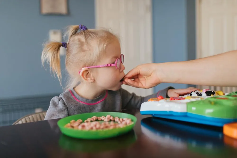 Feeding Challenges in Autistic and ADHD Kids: Strategies That Work