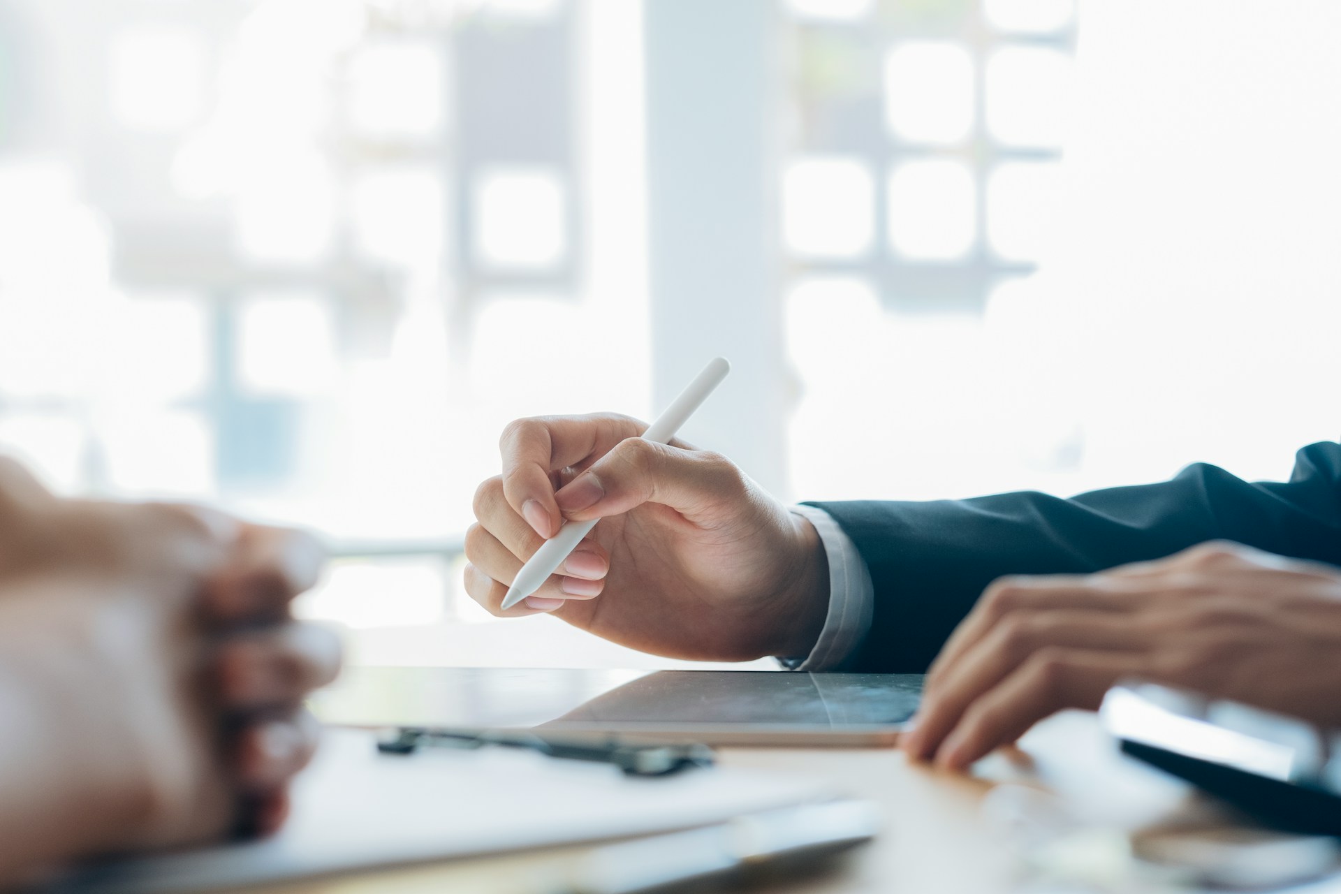 Signs Your Insurance Company is Acting in Bad Faith