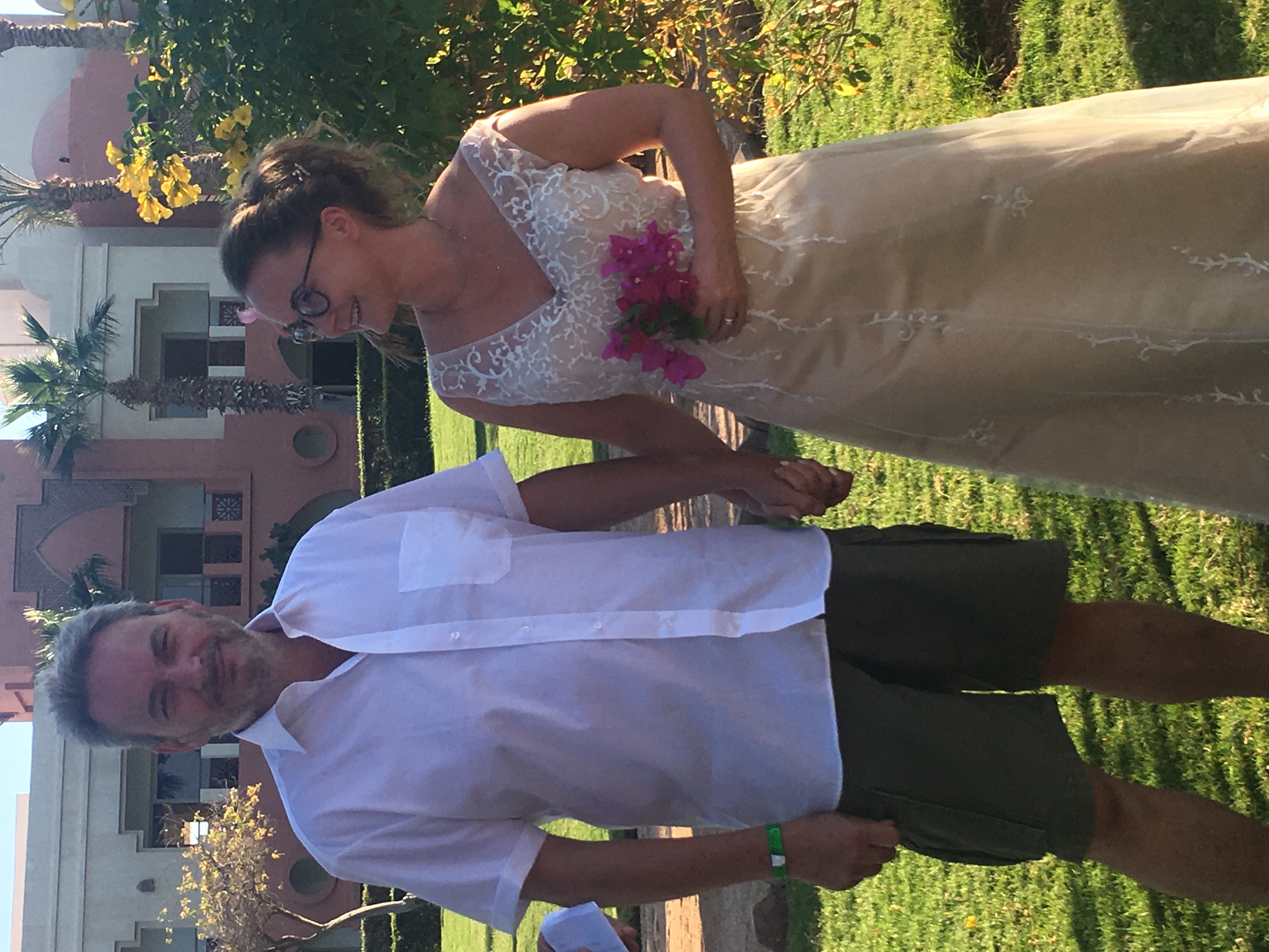 Fra Tinder-date til mangofarm