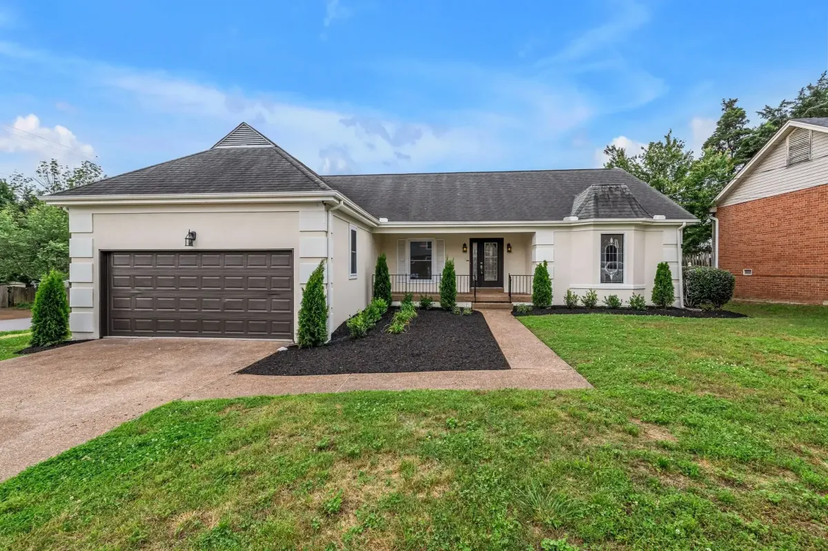 Lancashire Dr Flip – Full Home Transformation in Tennessee -1