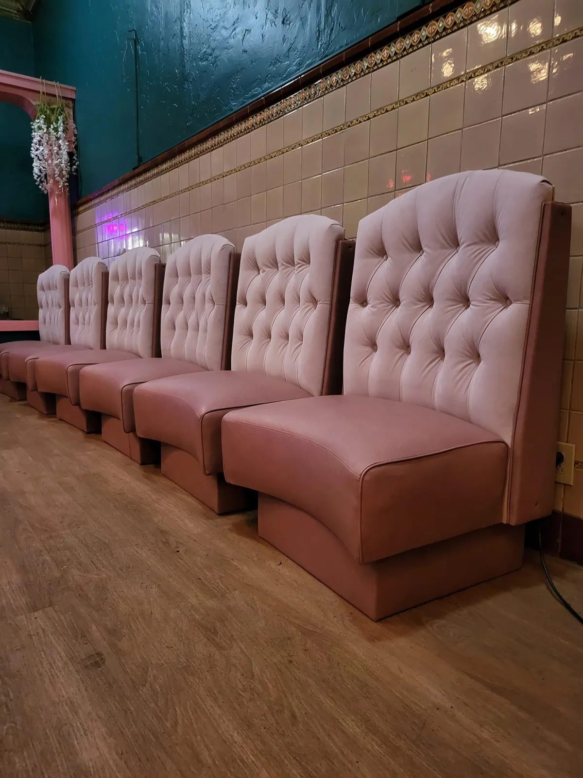 Pink vintage seats for clubs and bars