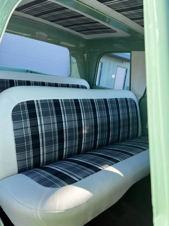 Checkered green back car seat - vintage style 50s and 60s