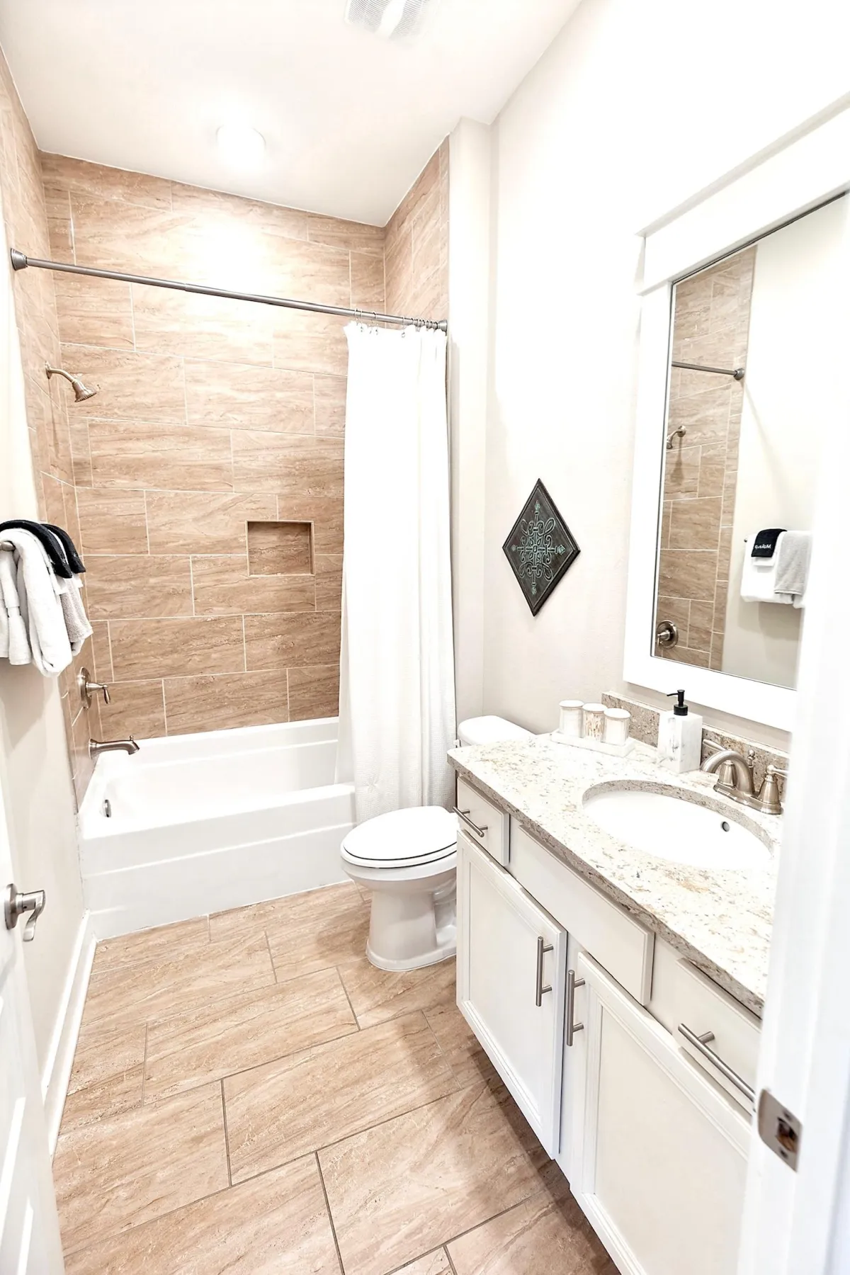 Spacious second bathroom