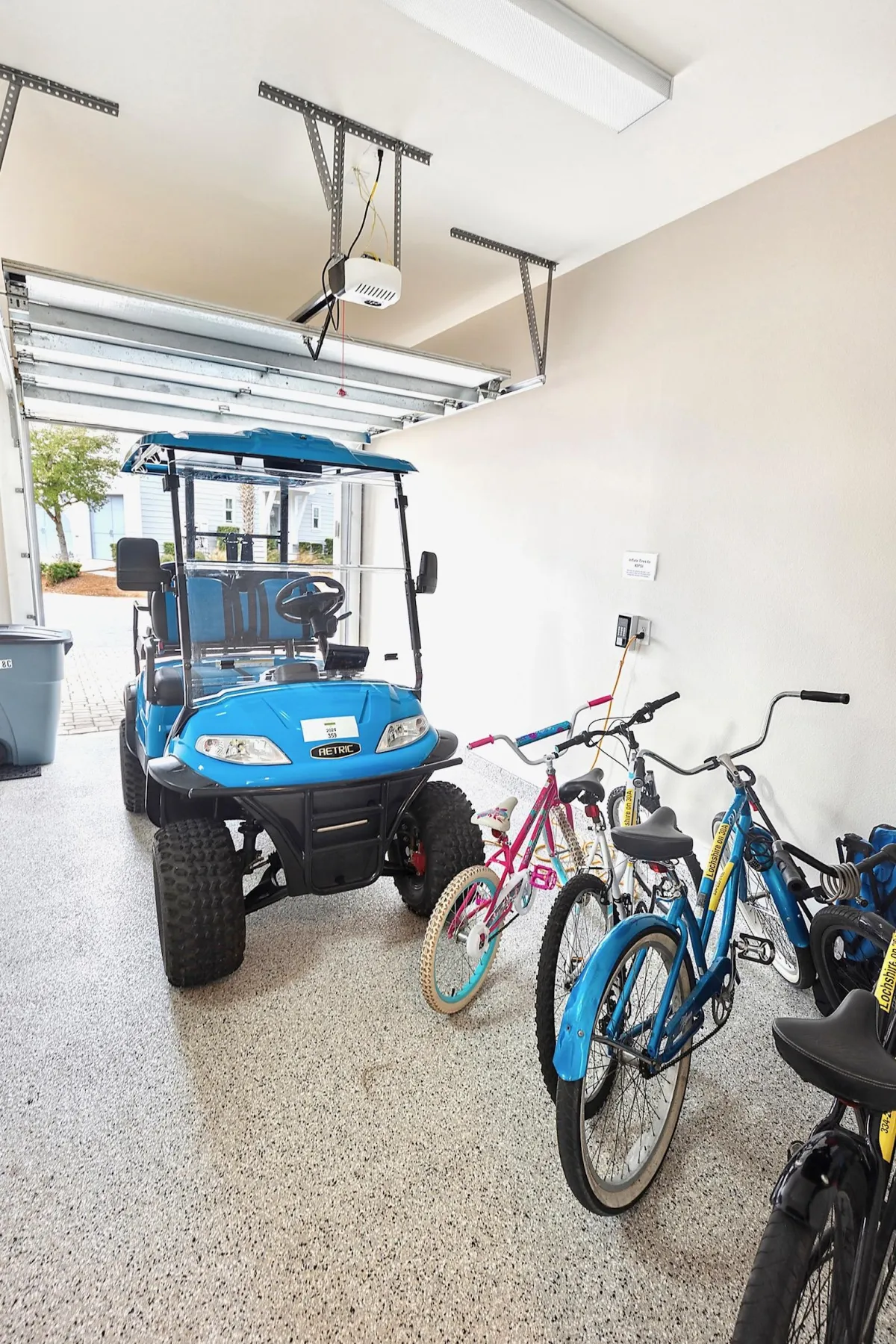 Electric cruiser and bikes!