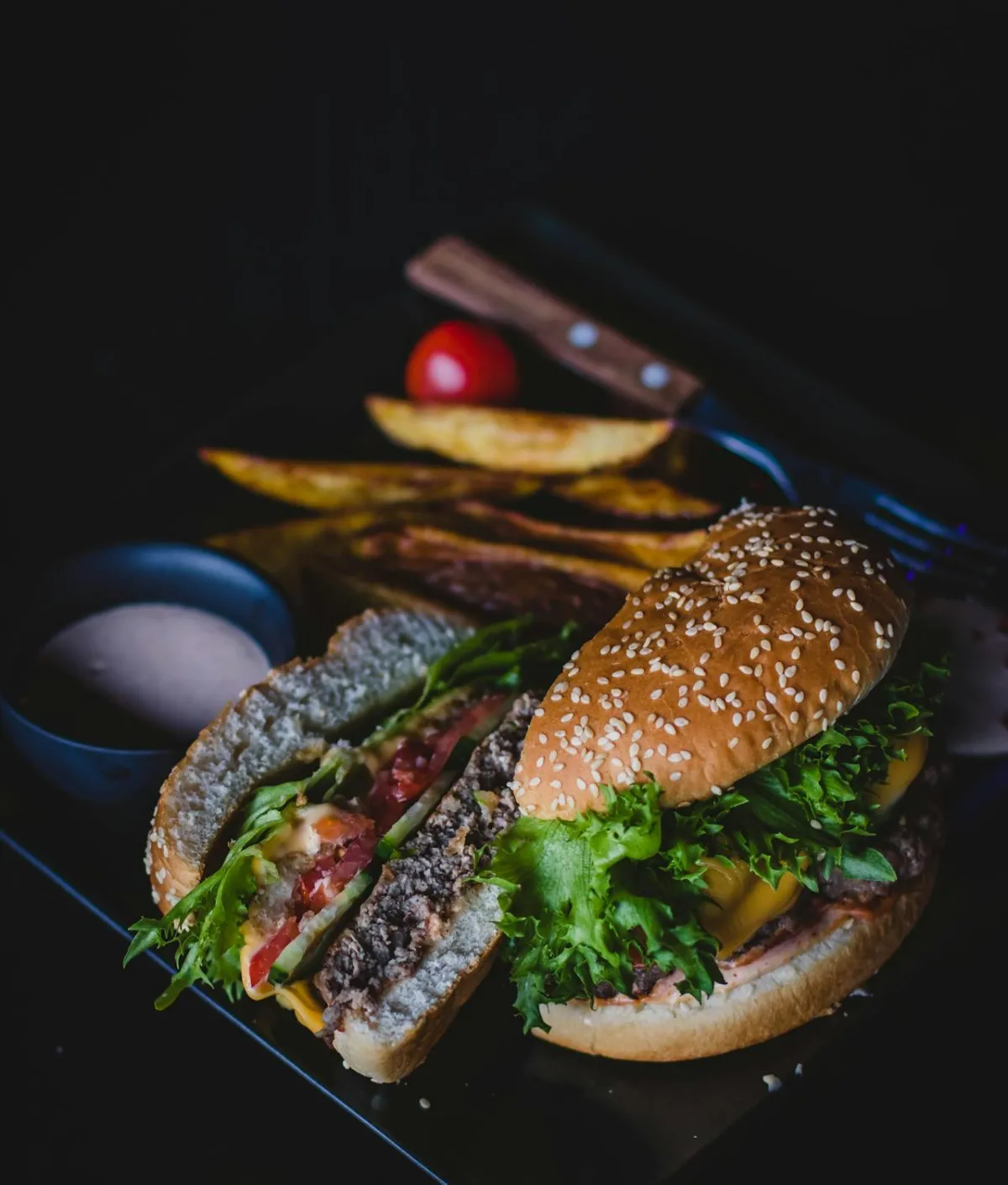 SmokinT's BBQ & Bar