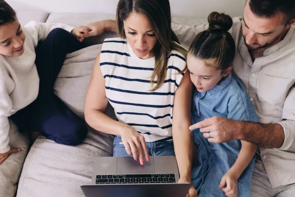 Family working with Virtual Assistant