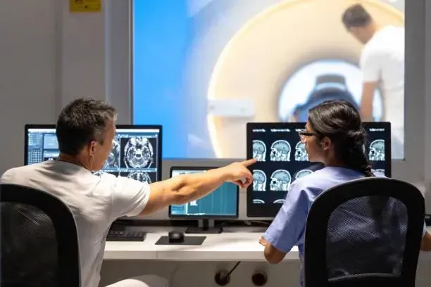 Valuable AI Solutions for MRI Clinics