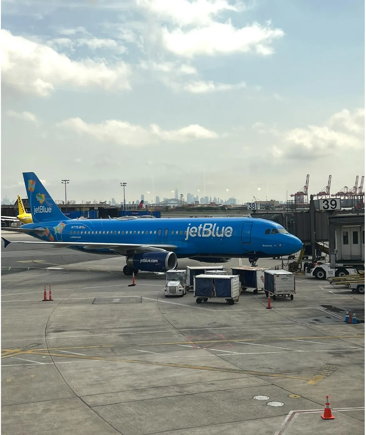 Why JetBlue Needed the United Partnership: A Deep Dive into JetBlue's Financial Crossroads
