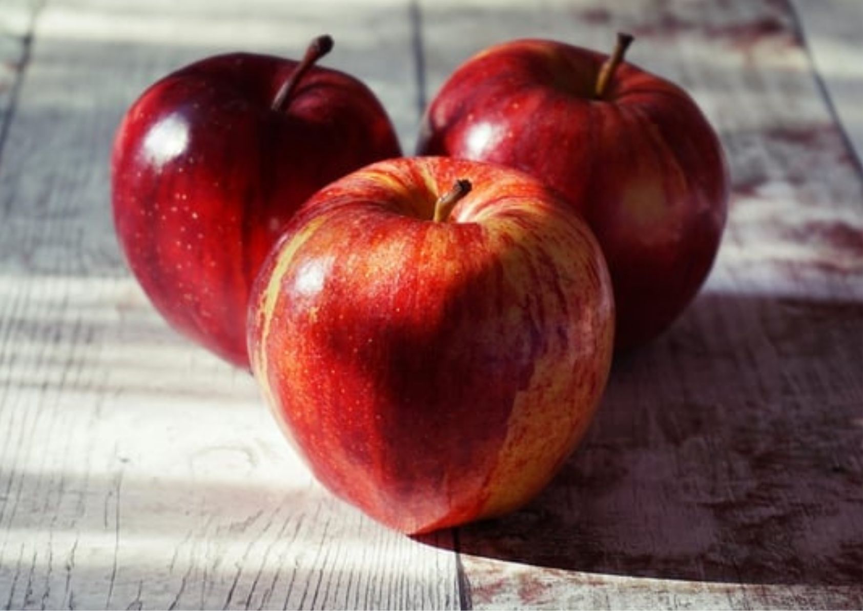 Why You Should Make Apples a Regular Part of Your Diet