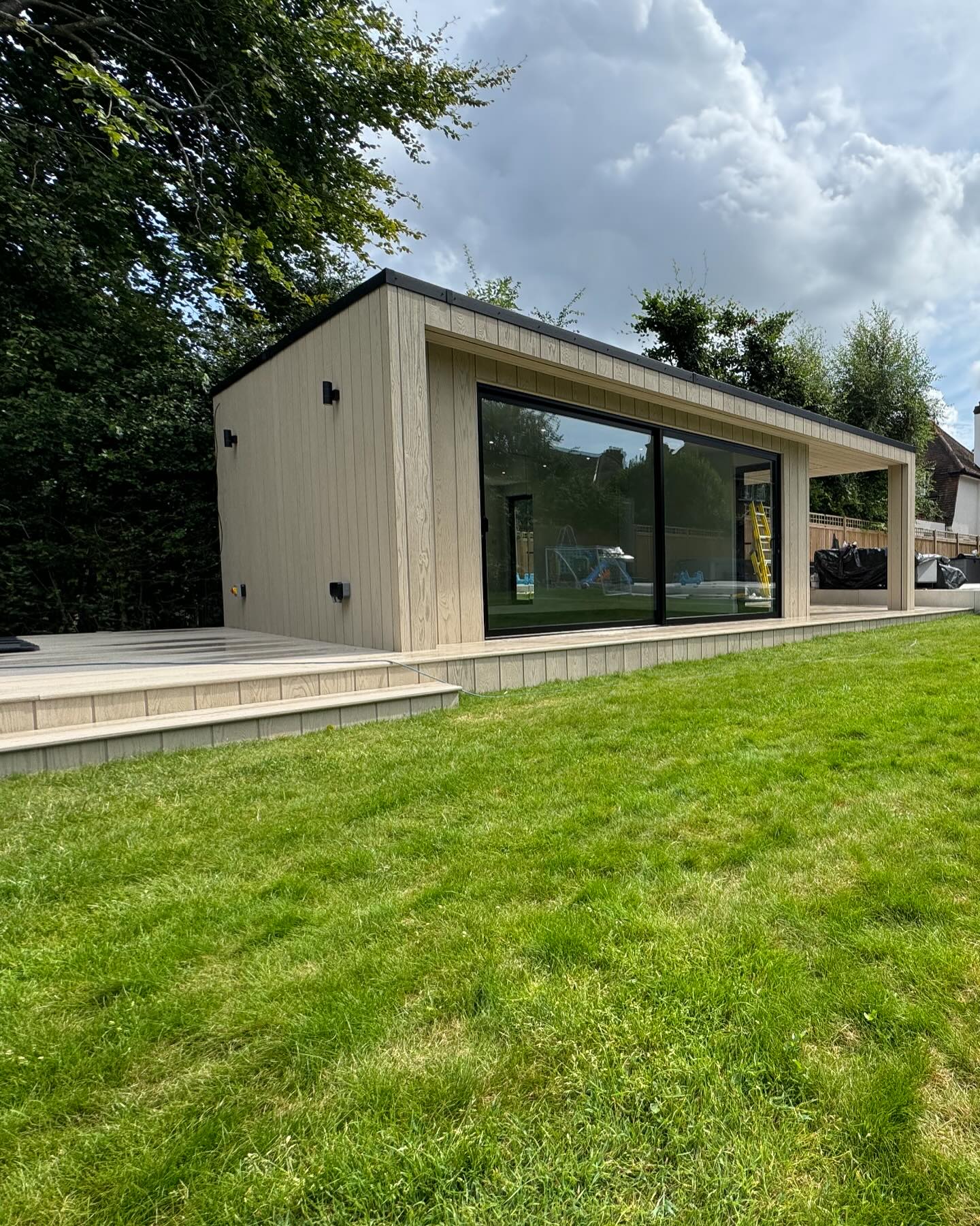 Garden room with glazing