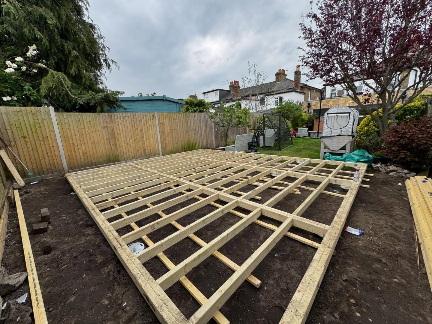 Garden room building