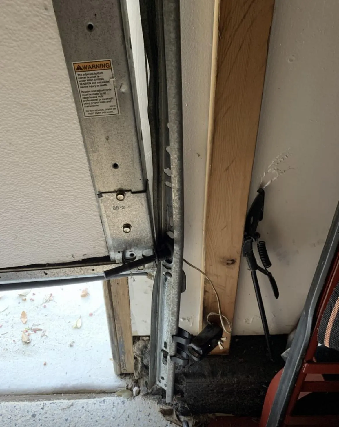 🔊 Why Is My Garage Door Making Noise?