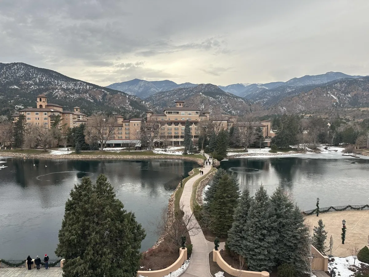 Broadmoor Hotel