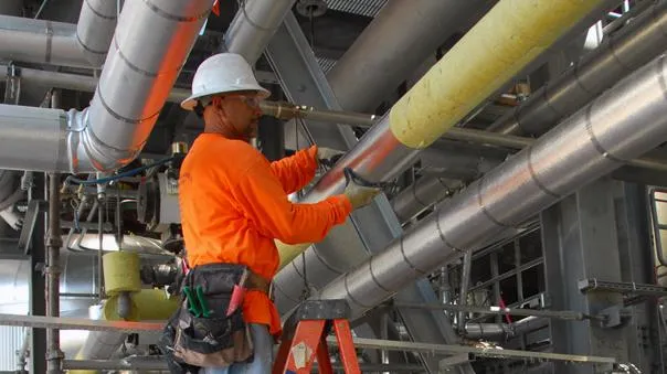 Jana Kerja Official menawarkan program kerjaya Oil & Gas untuk belia Malaysia. Fokus kepada Scaffolding Erector, Rigger, Pipe Fitter, NDT Technician dan Site Safety Supervisor. Daftar untuk latihan bertauliah dan peluang penempatan kerja di sektor Minyak & Gas berimpak tinggi.