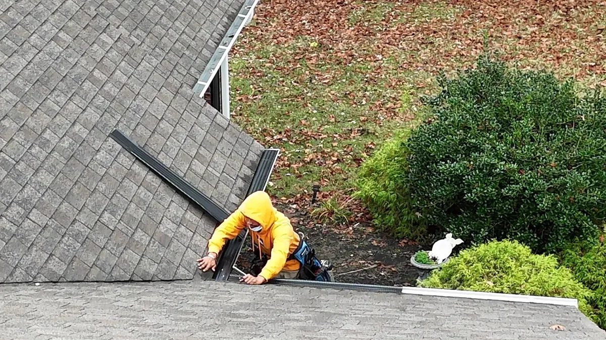 Which Roof Material Lasts Longest in Kentucky Weather?