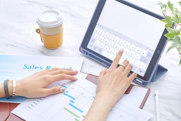 BFCM Landing Page Design: The Small Tweaks That Drive Big Sales
