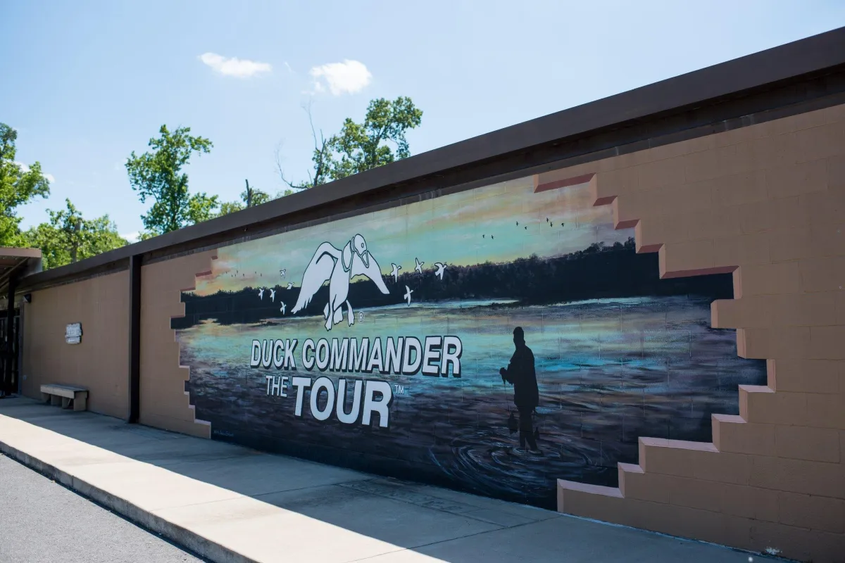 Quackinâ Good Time at Duck Commander The Tour â A Must-Visit Gem in West Monroe, Louisiana