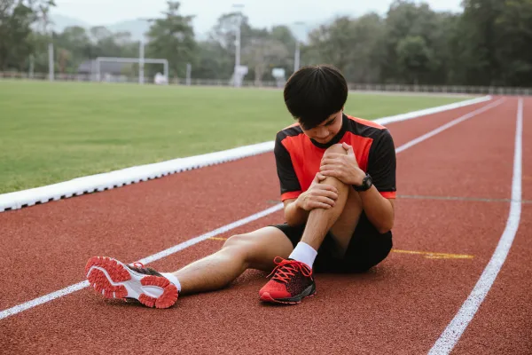 How a Sports Injury Chiropractor in London Can Accelerate Your Recovery